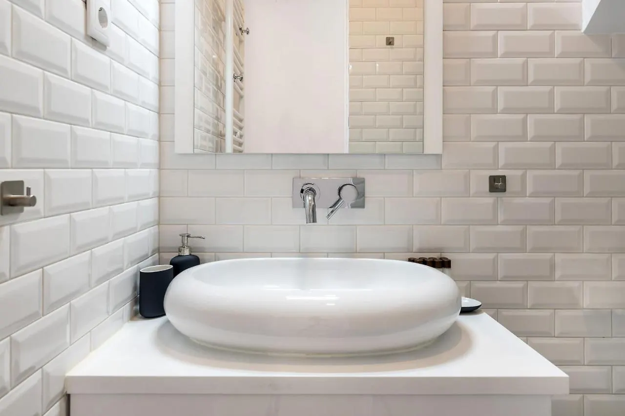 Ferienwohnung Guestready - Contemporary Apt In Central Lisboa Lissabon
