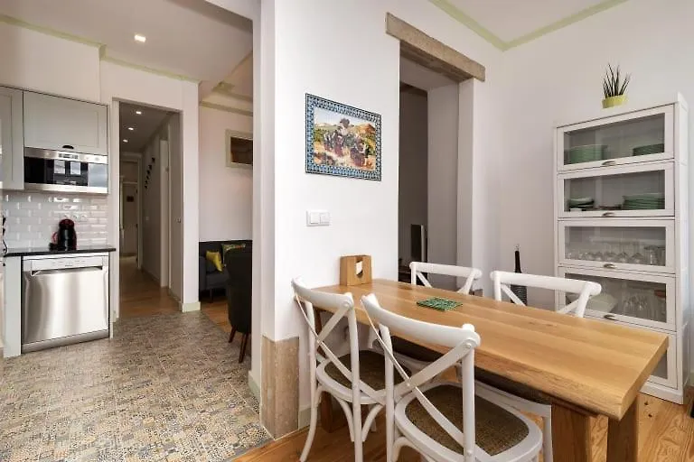 Апартаменты Guestready - Contemporary Apt In Central Лиссабон