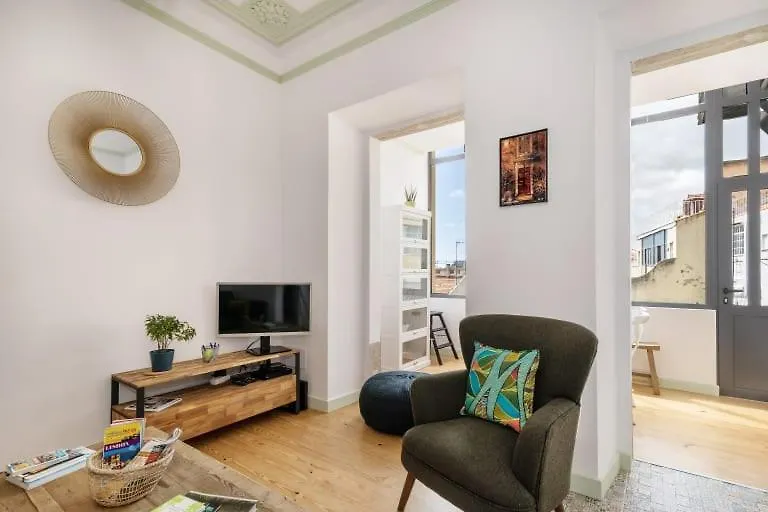 Апартаменты Guestready - Contemporary Apt In Central Лиссабон